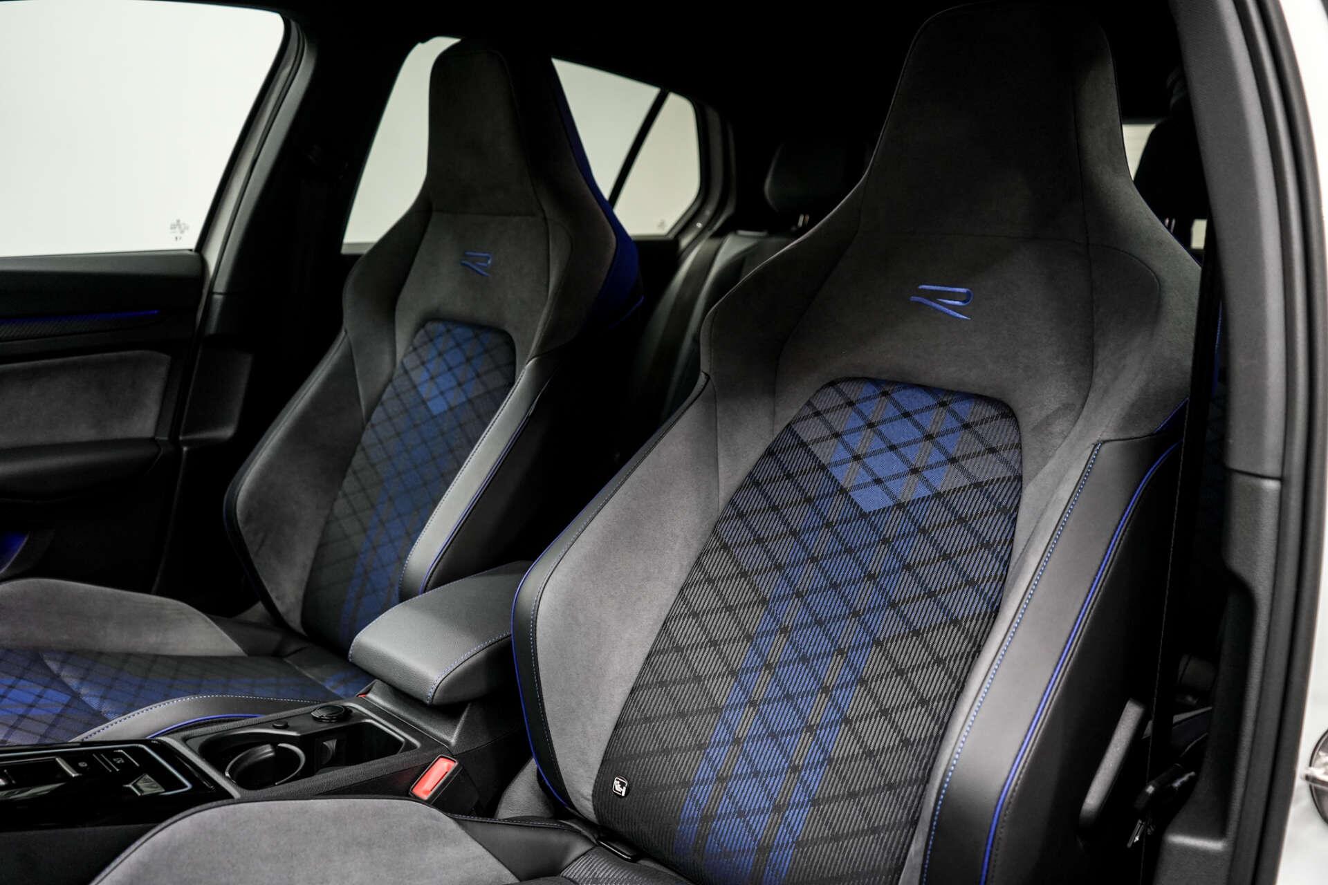 Volkswagen Golf view 16