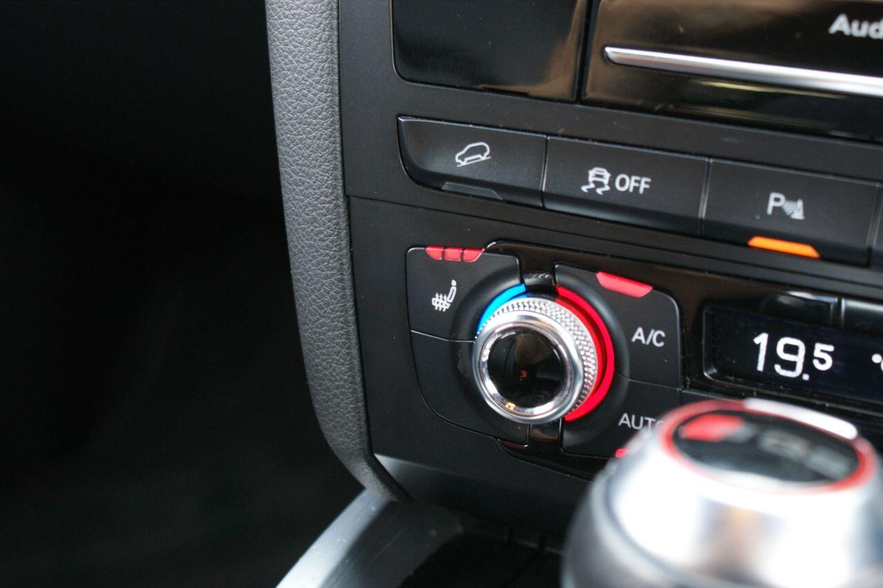 Audi SQ5 view 53