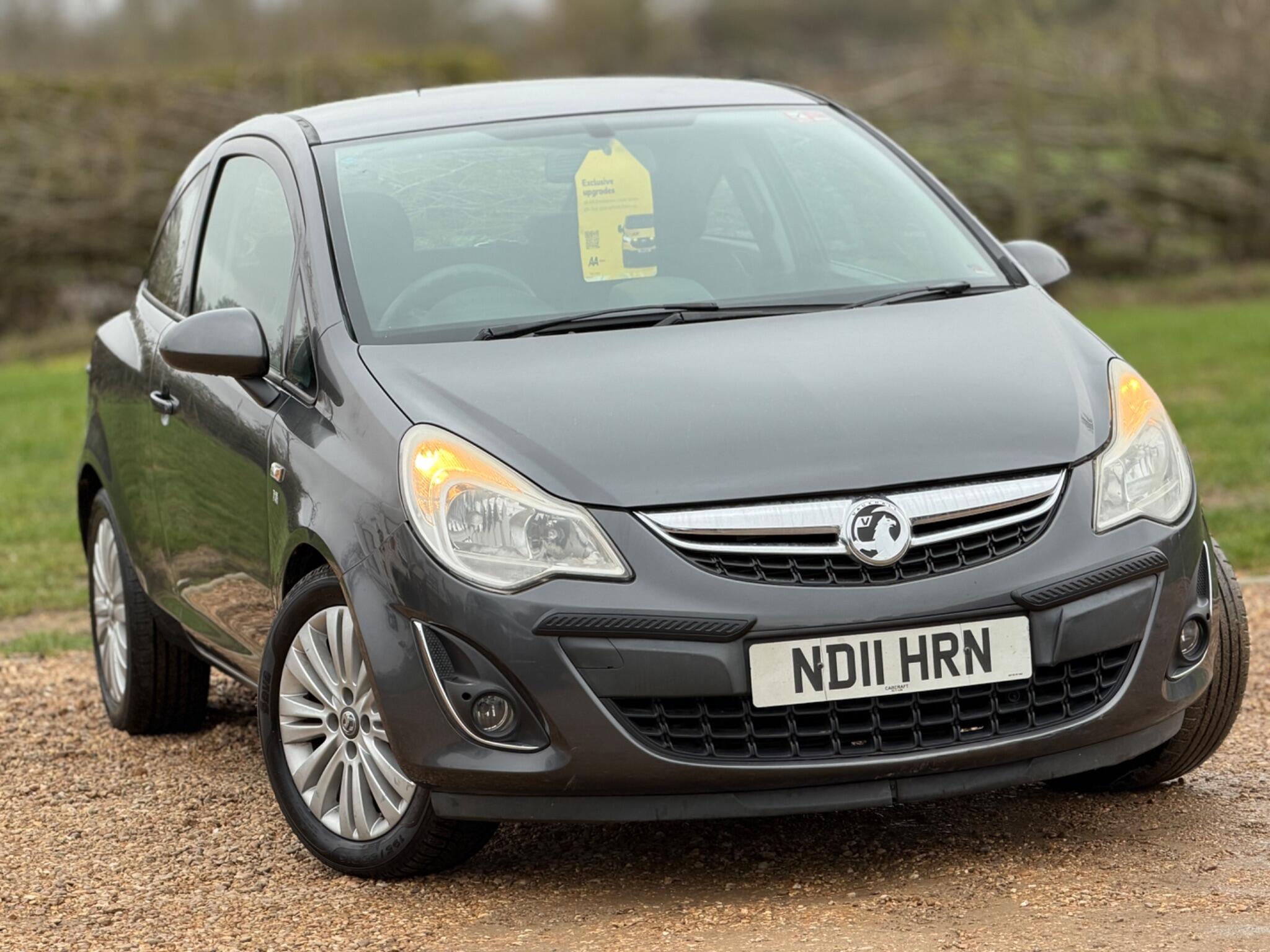 2011 Vauxhall Corsa 1.4 16V Excite Euro 5 3dr (A/C) image 6