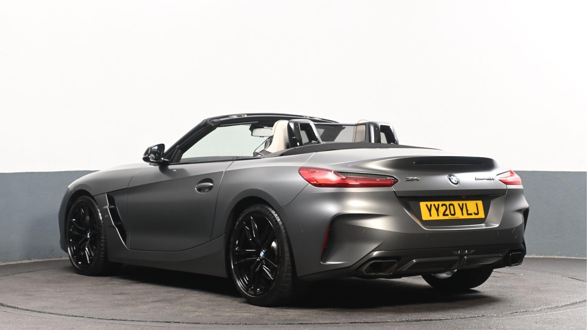 BMW Z4 view 4