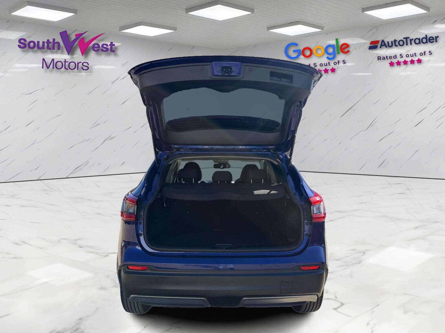 Nissan Qashqai view 17