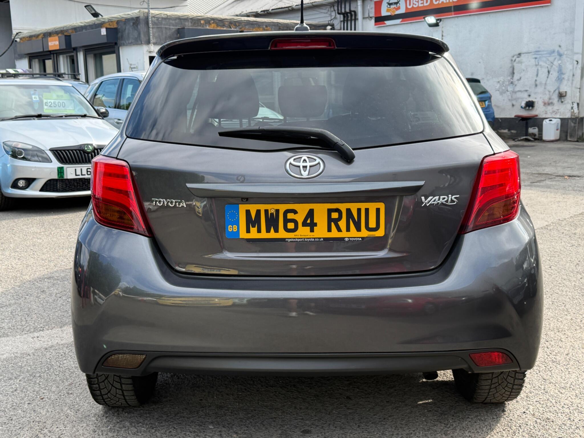 Toyota Yaris - Image 15