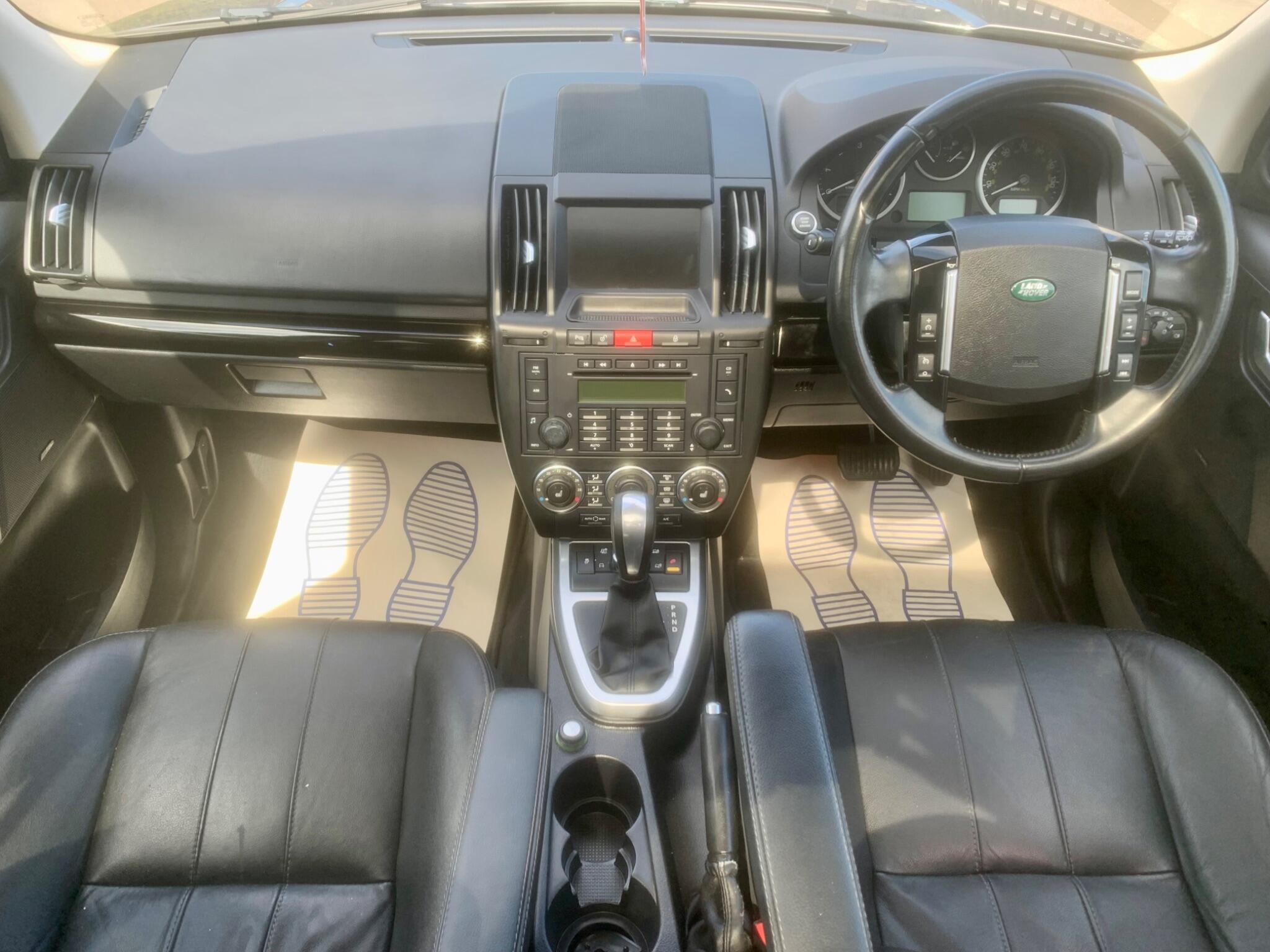 Land Rover Freelander 2 view 15