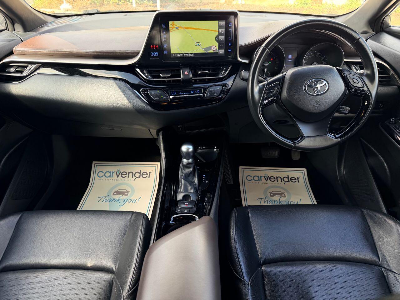Toyota C-HR view 4