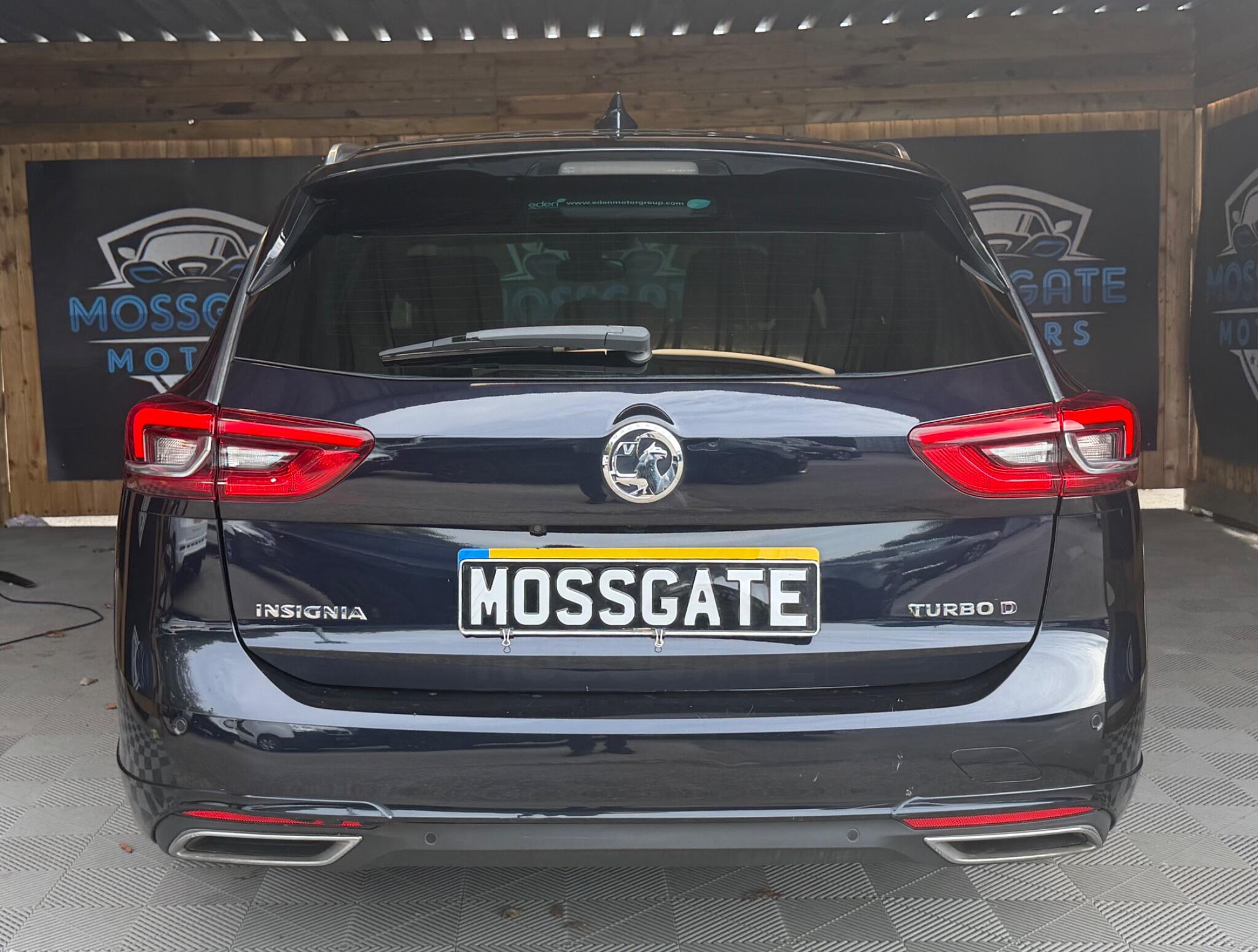 Vauxhall Insignia view 11