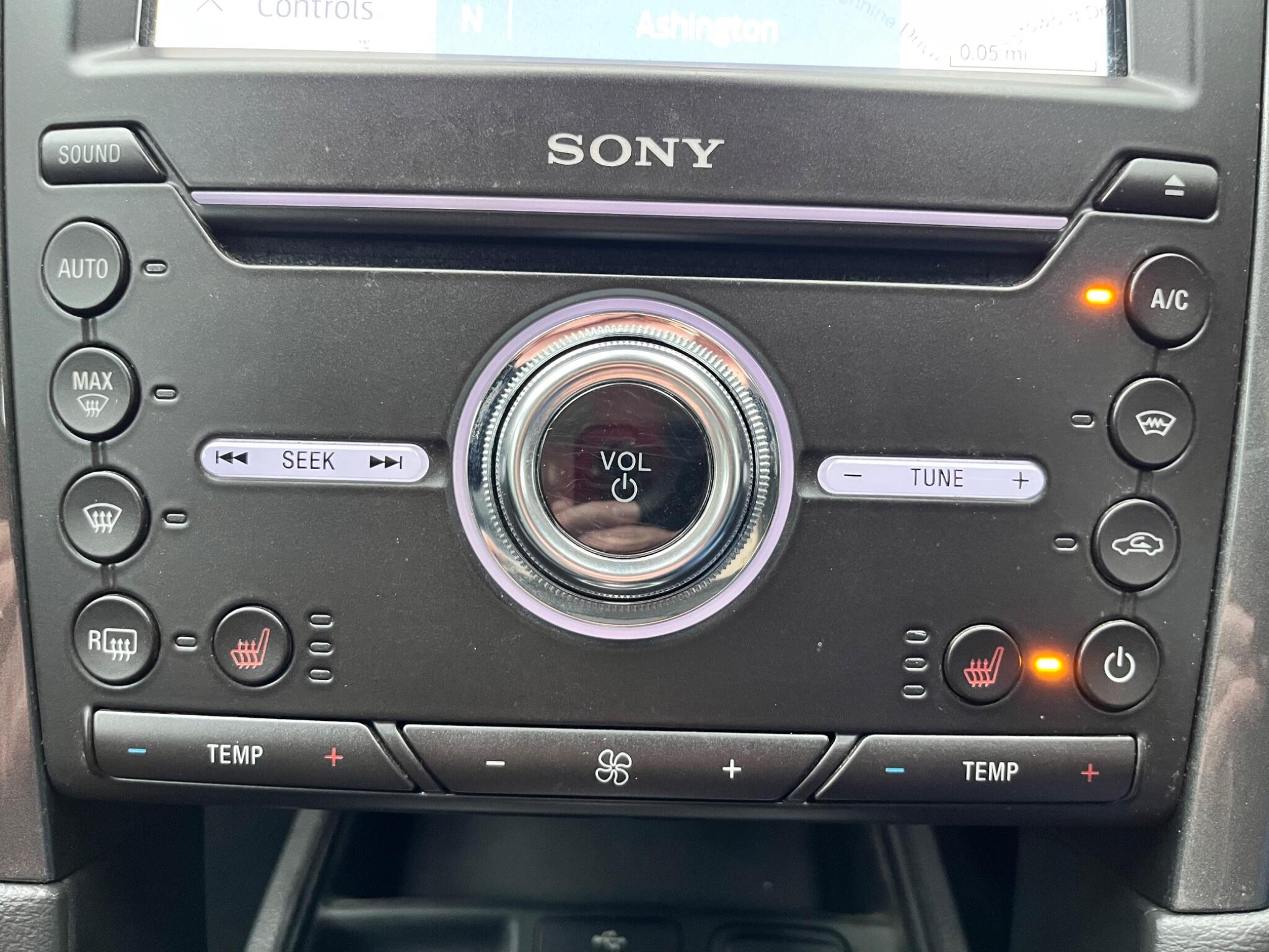 Ford Mondeo view 46