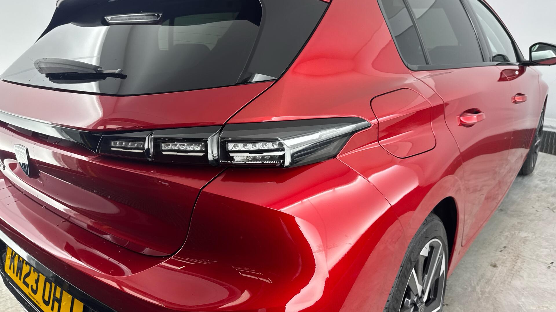 Peugeot 308 view 18
