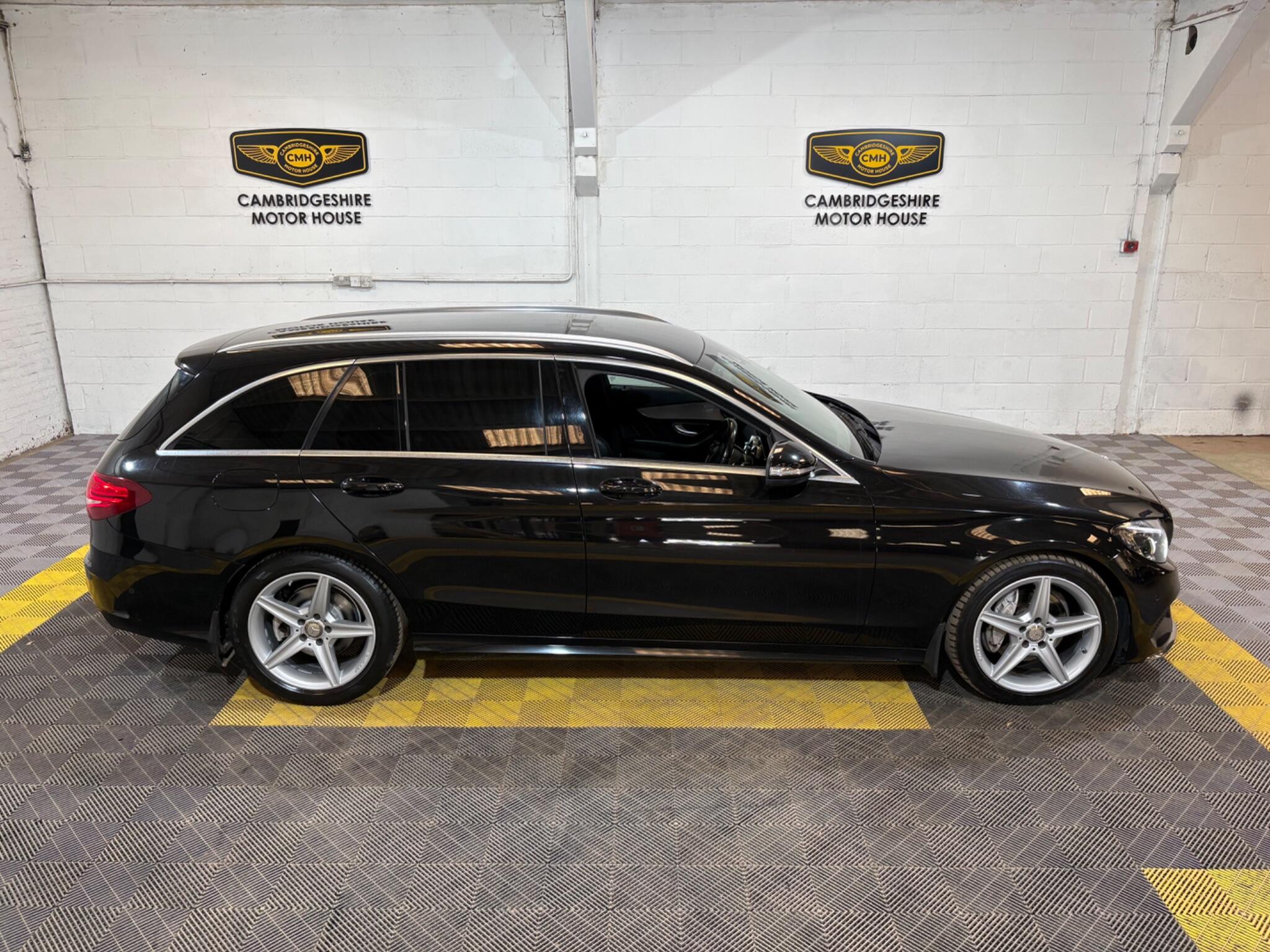 Mercedes-Benz C Class view 23