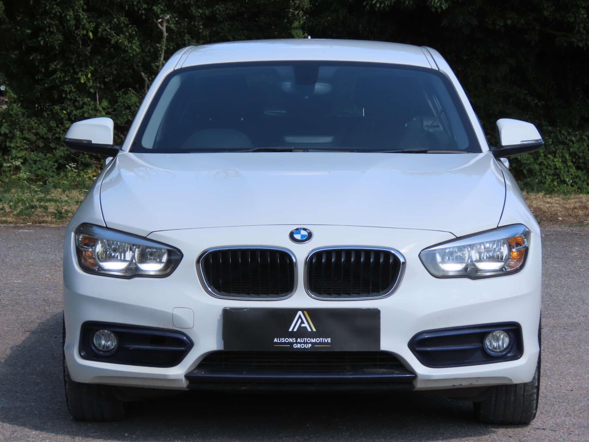 BMW 1 Series view 2