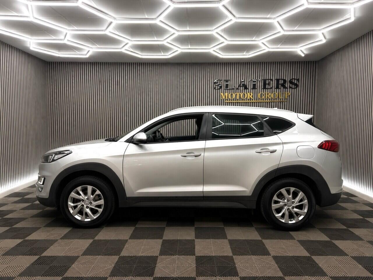 Hyundai Tucson view 4