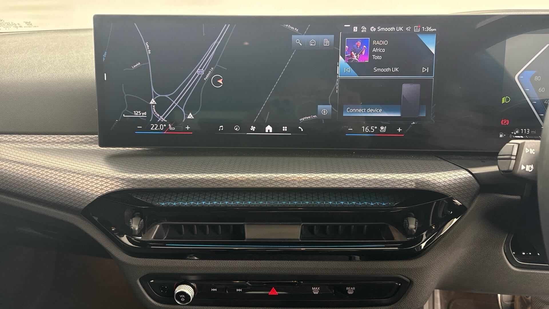 BMW 3 Series view 8