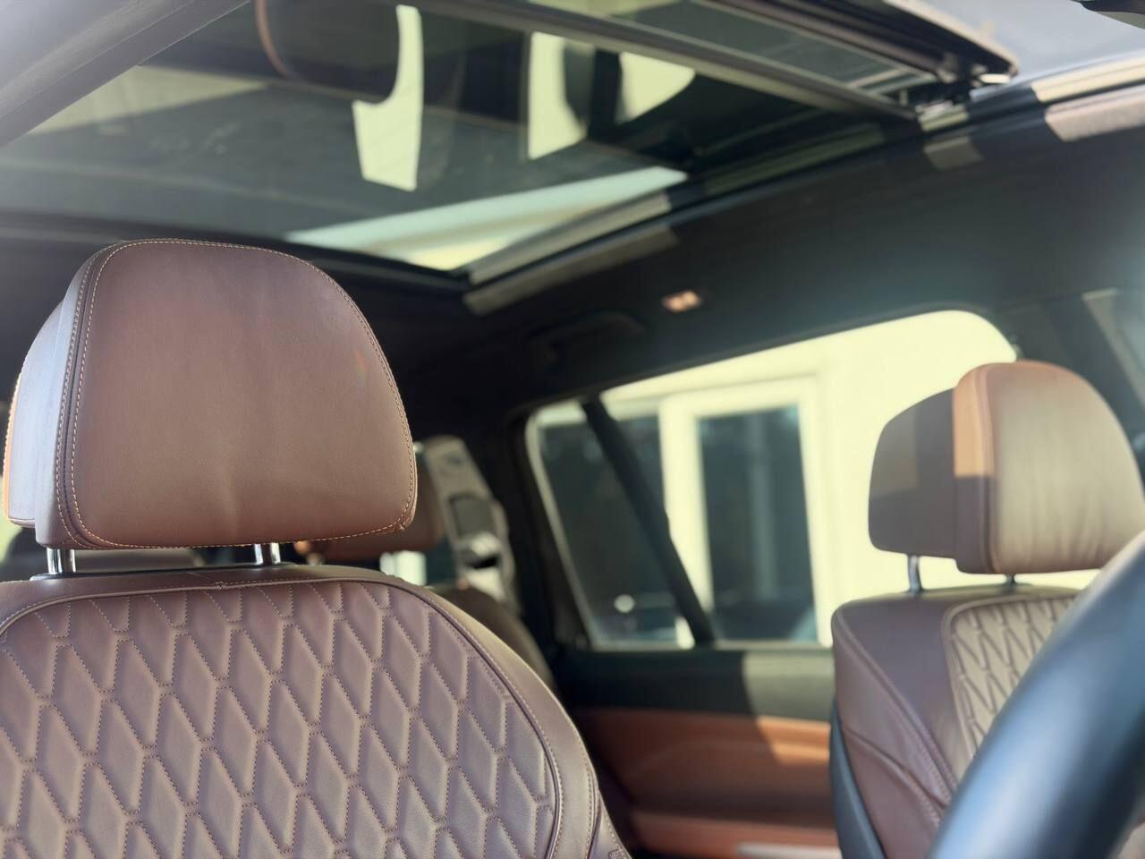 BMW X7 view 15