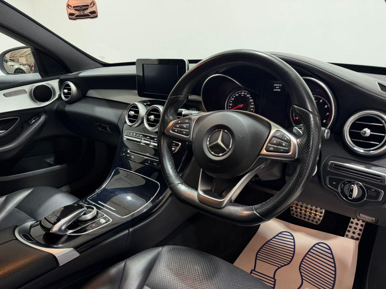 Mercedes-Benz C-Class view 12