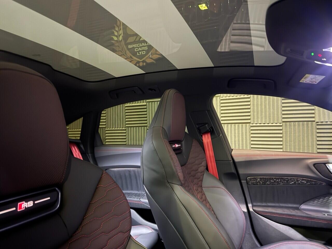 Audi RS5 view 18