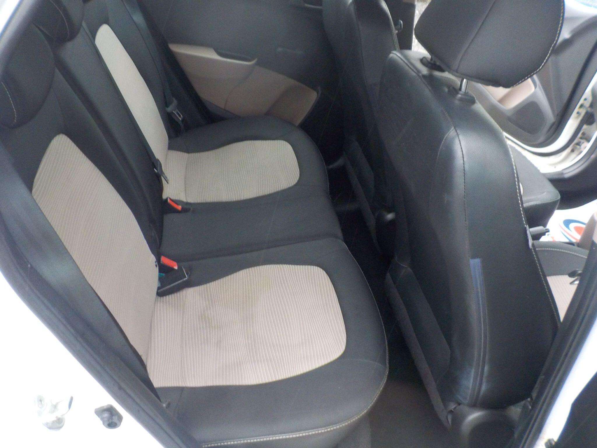 Hyundai i10 1.0 S Euro 5 5dr