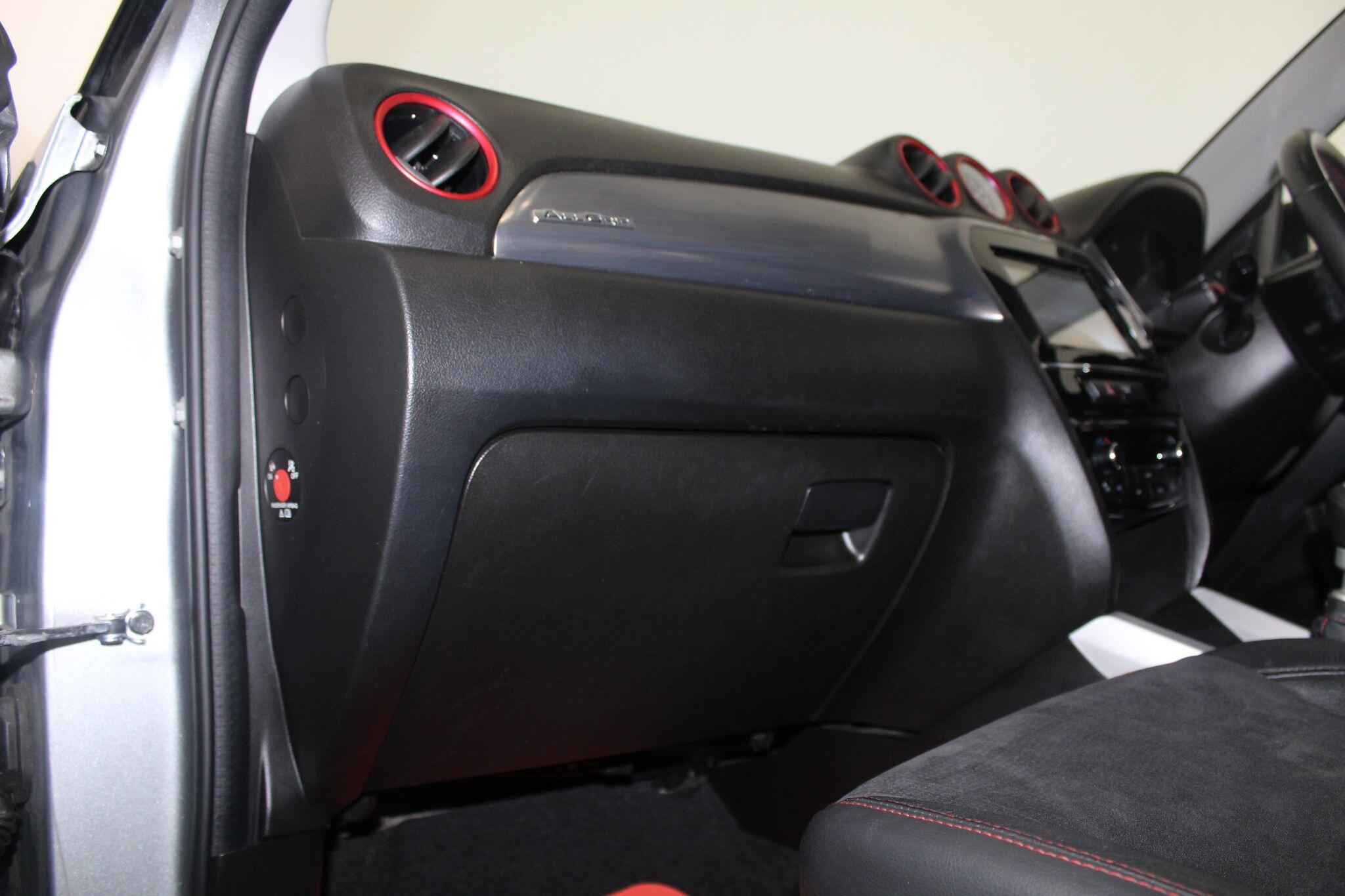 Suzuki Vitara view 31