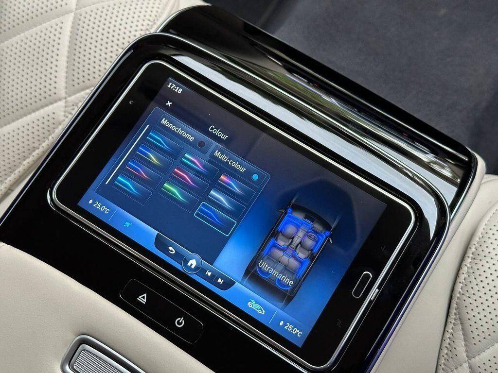 Mercedes-Benz S-Class view 73
