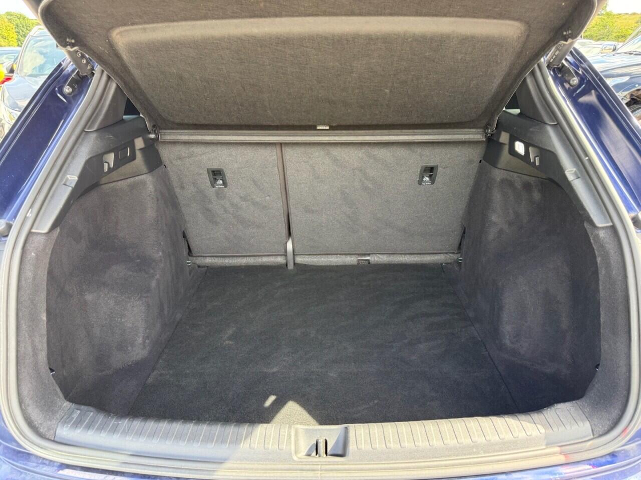 Audi Q4 E-Tron view 23