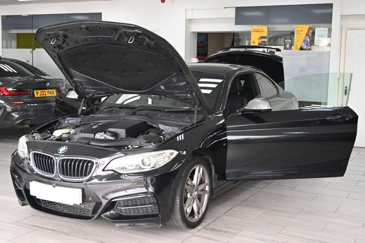 BMW 2 Series view 12