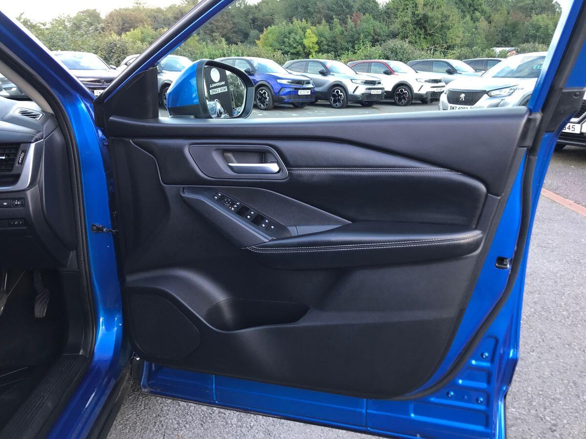 Nissan Qashqai view 16