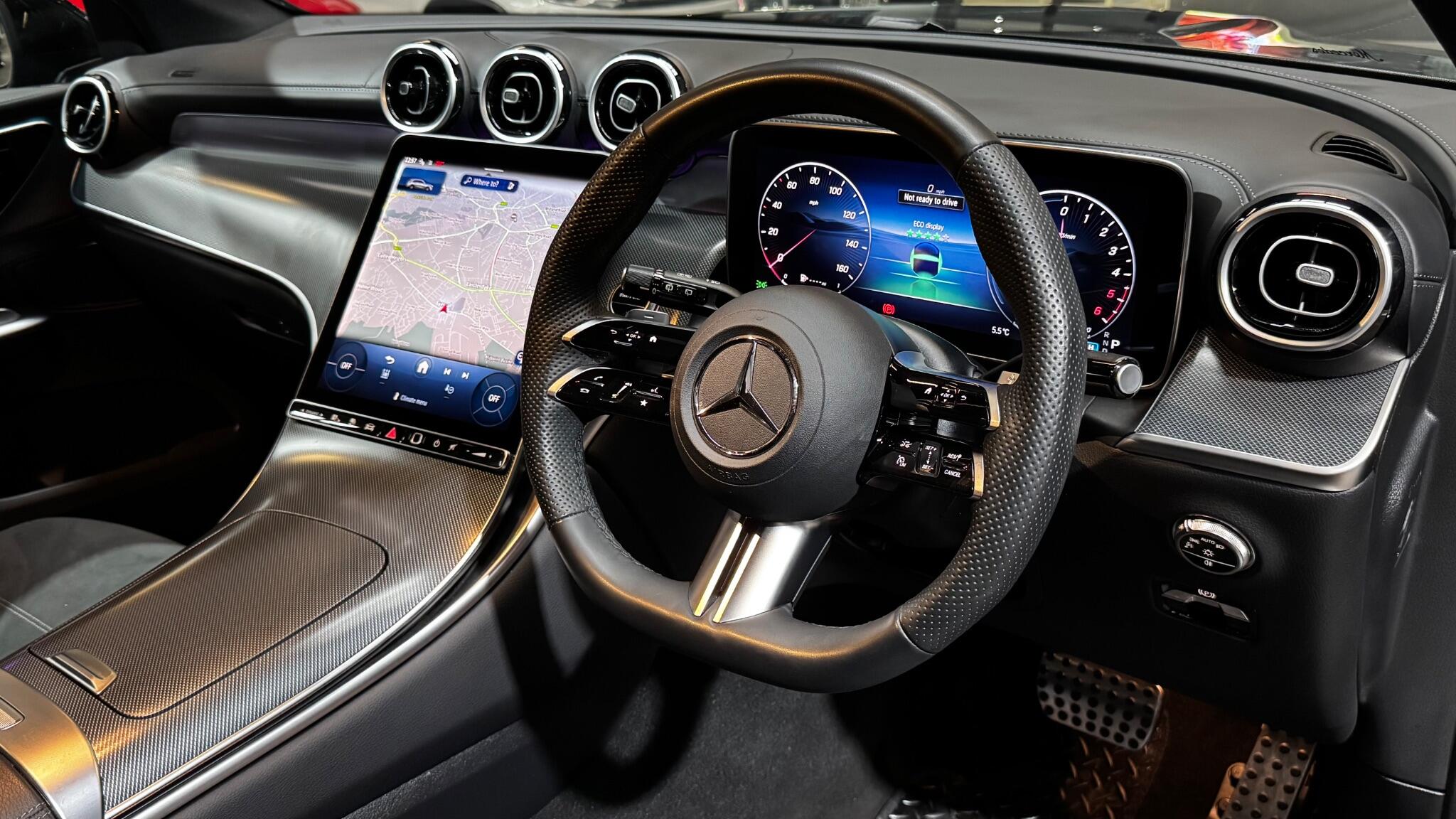 Mercedes-Benz GLC view 5