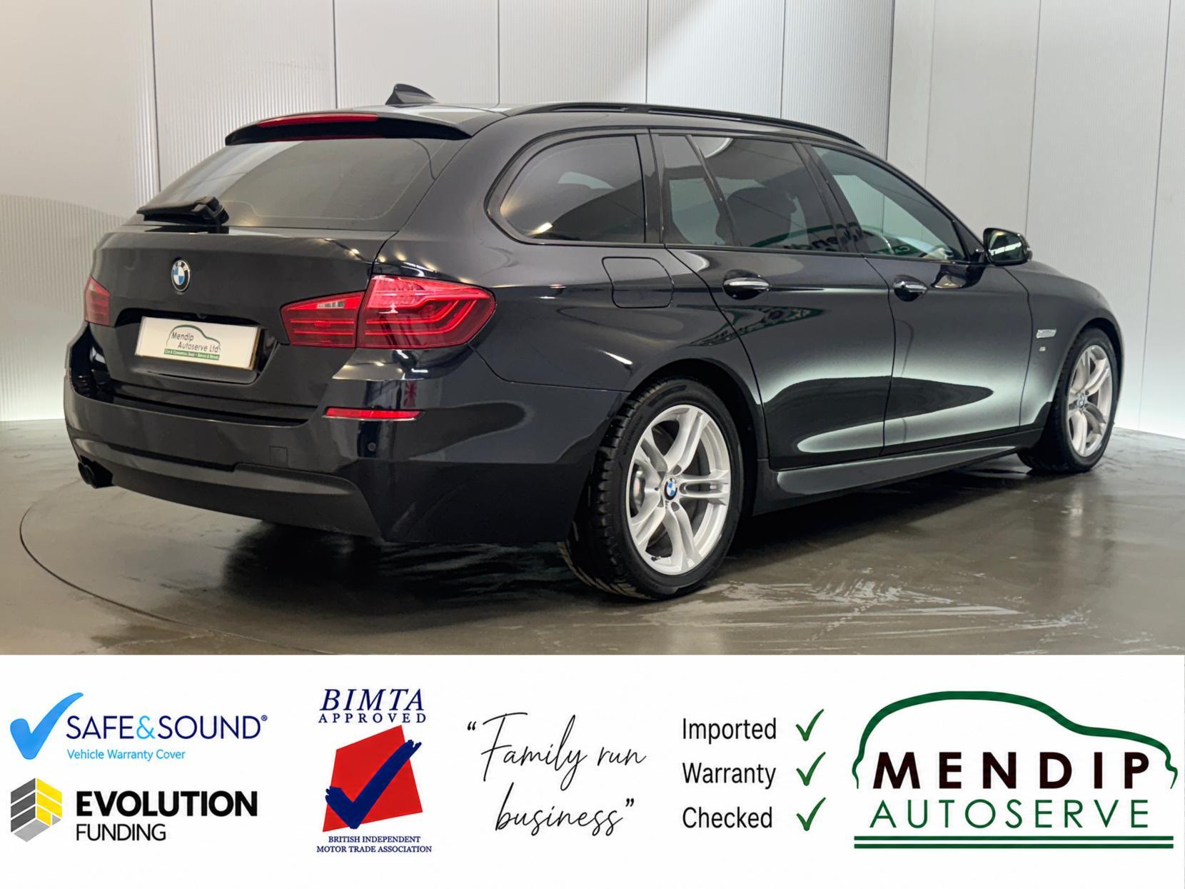BMW 5 Series view 23