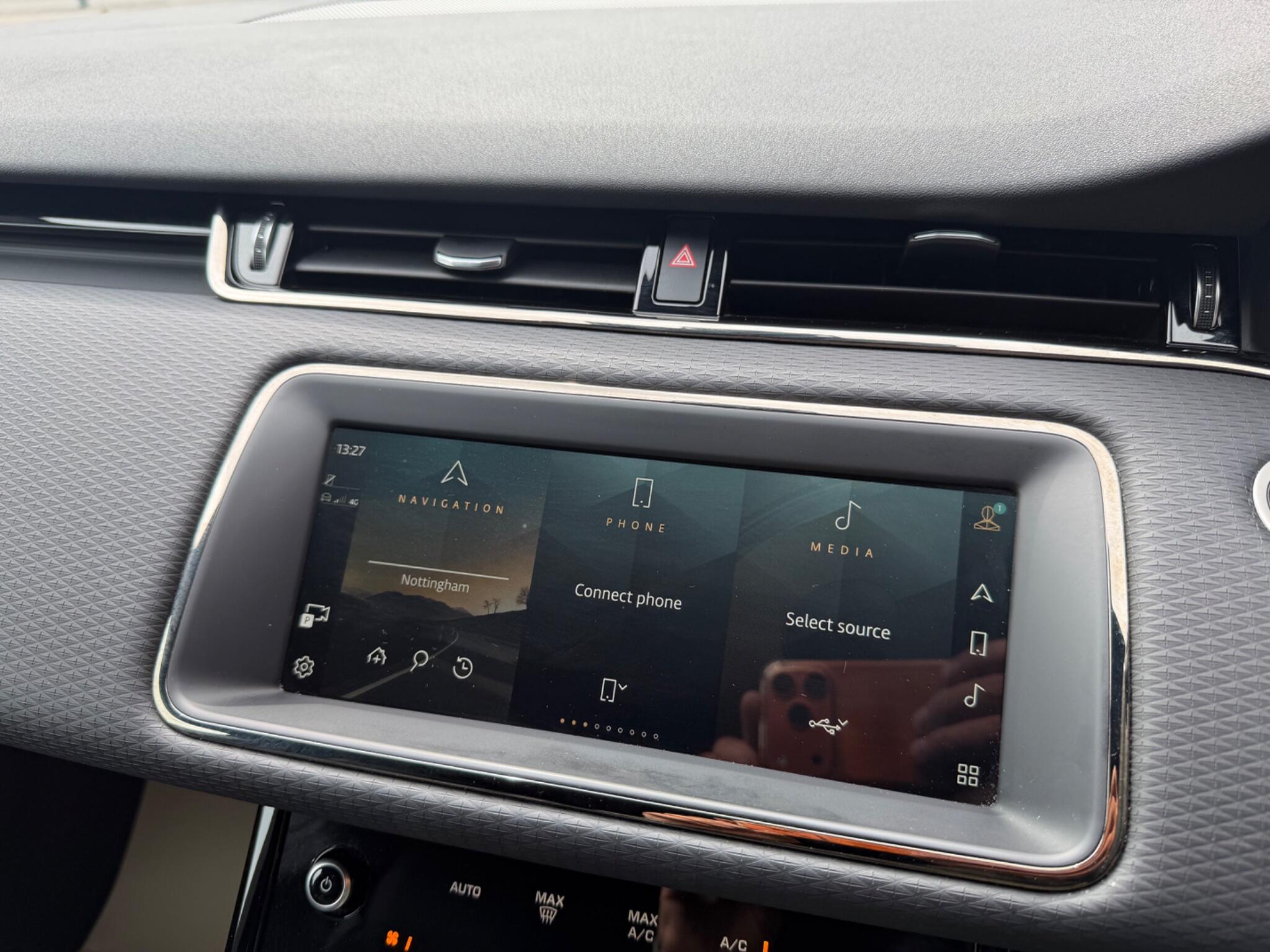 Land Rover Range Rover Evoque view 49