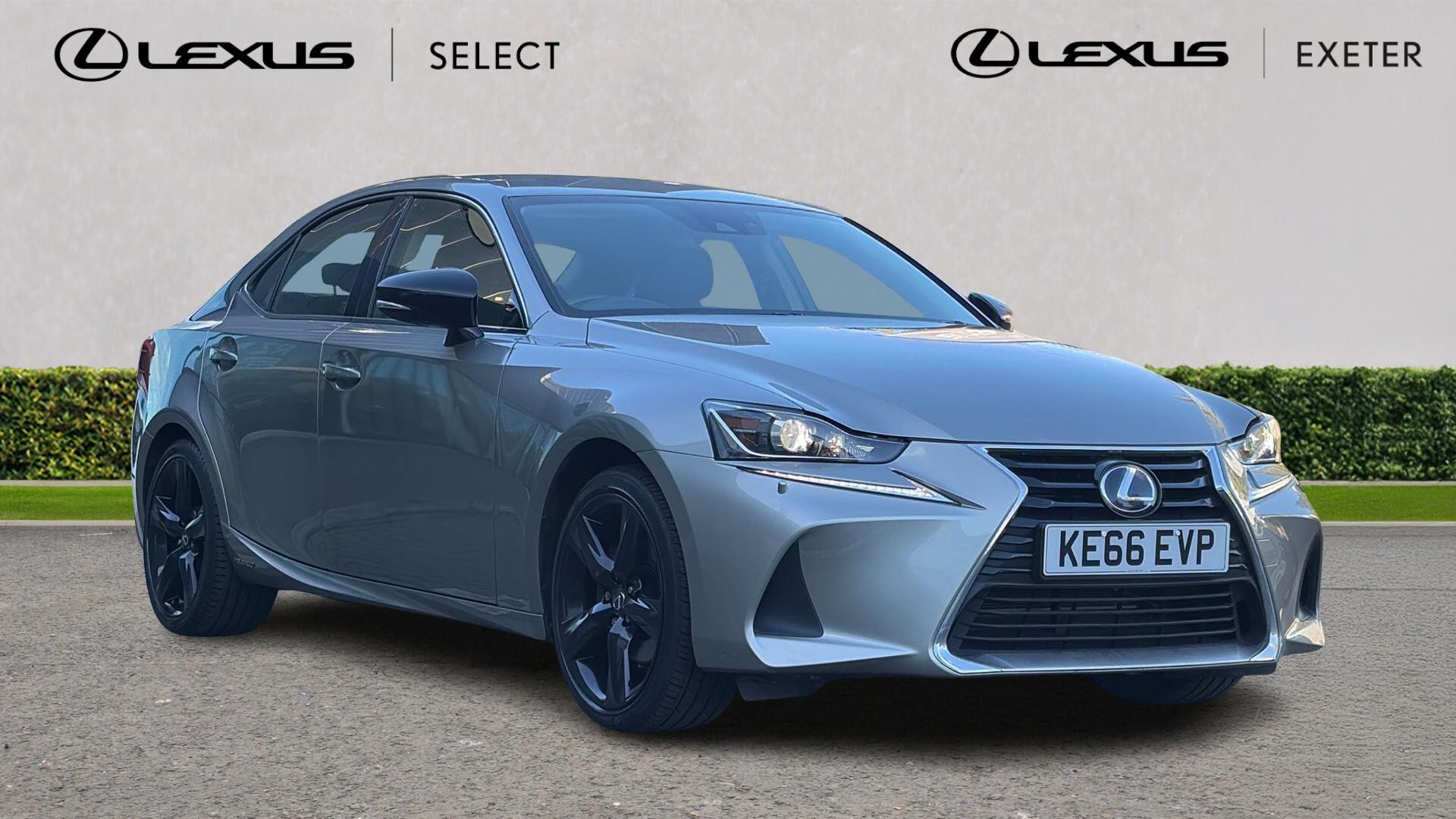 Lexus IS