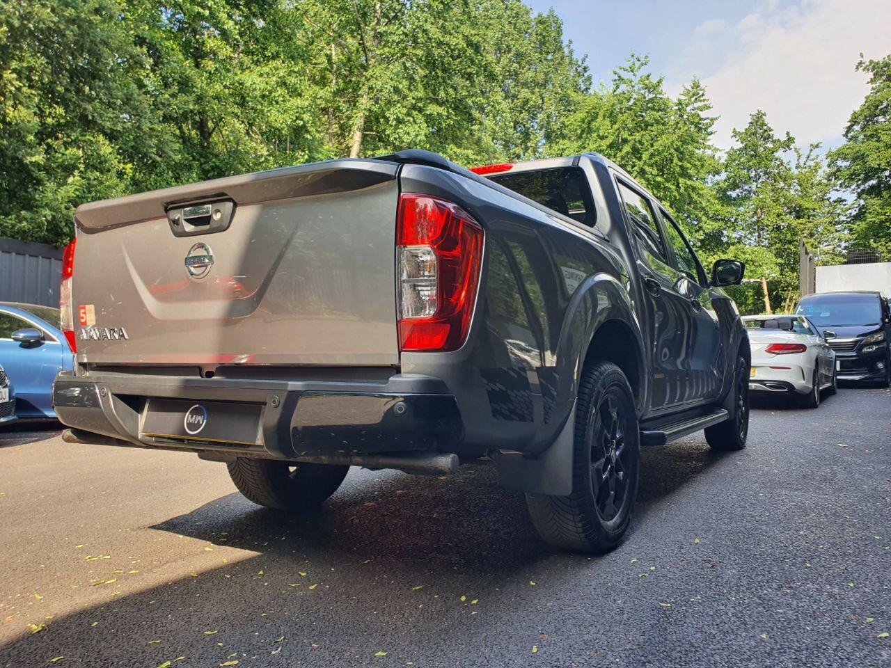 Nissan Navara view 6