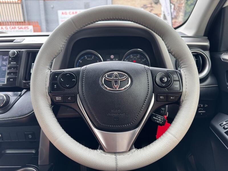 Toyota Rav4 view 28