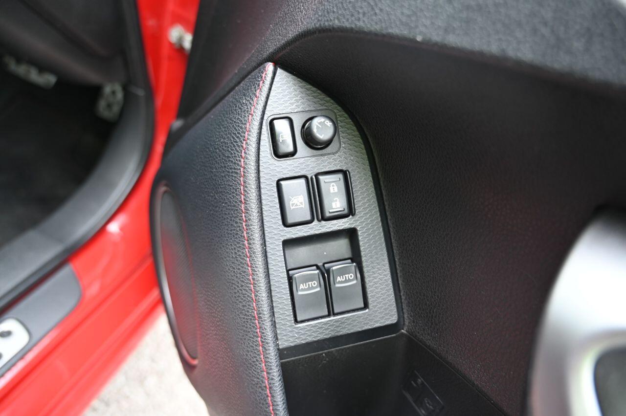 Toyota GT86 view 32