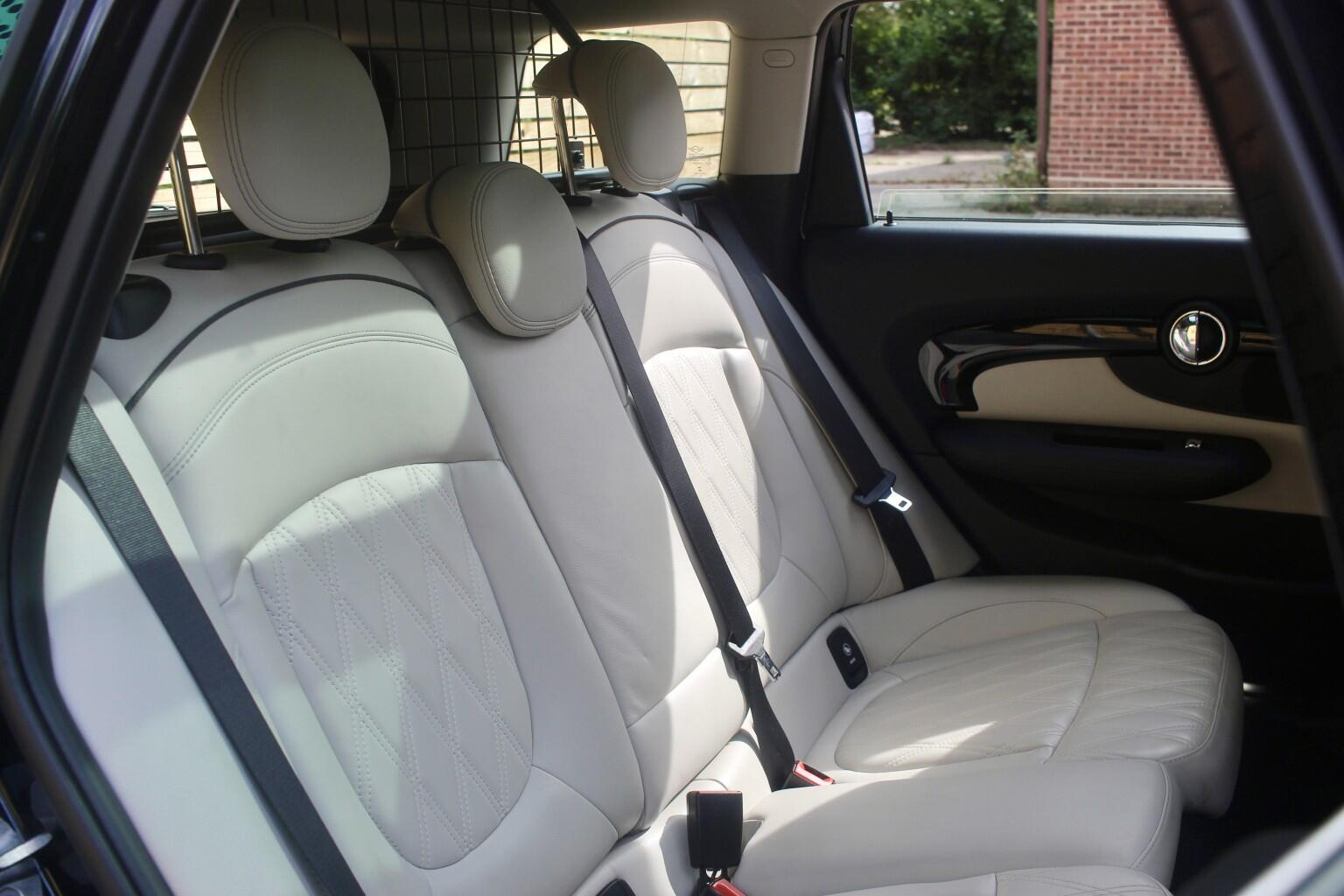Mini Clubman view 12