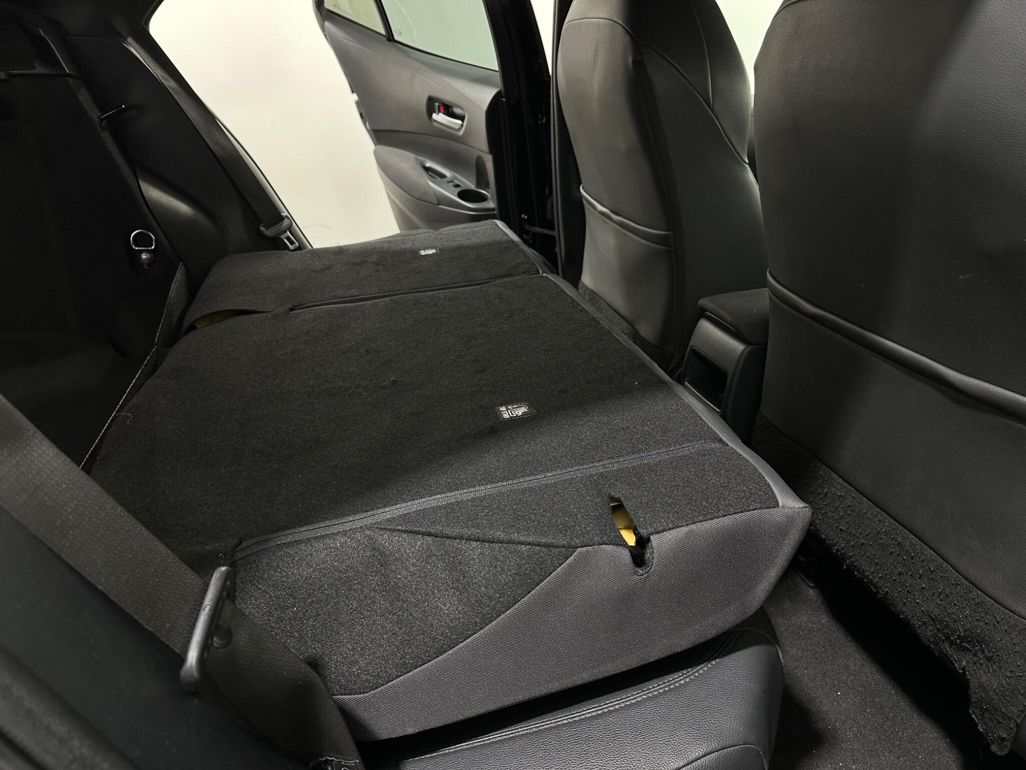 Toyota Corolla view 45