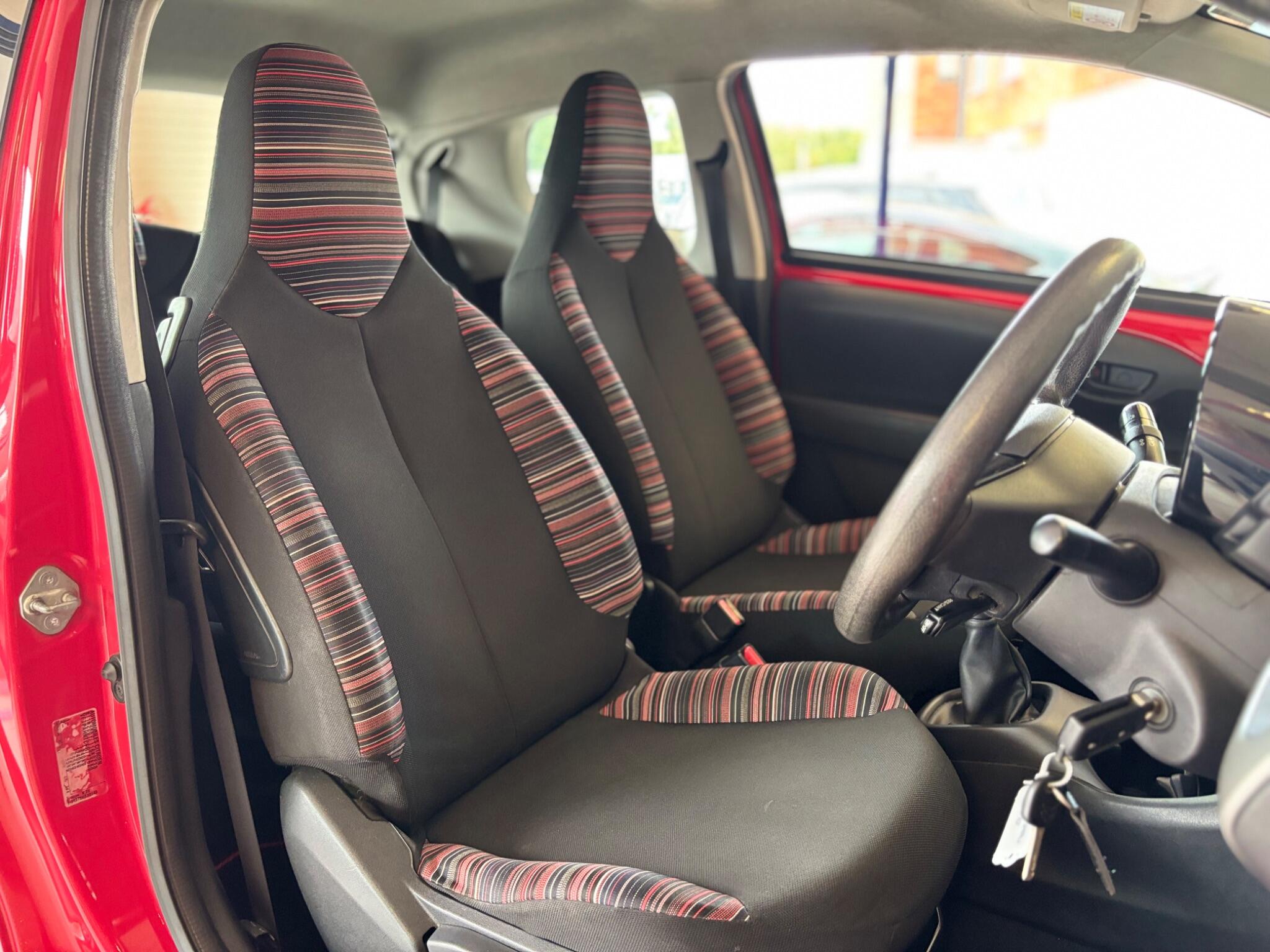 Citroen C1 view 12