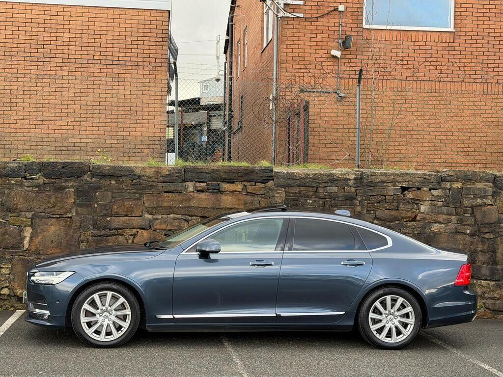 Volvo S90 view 4