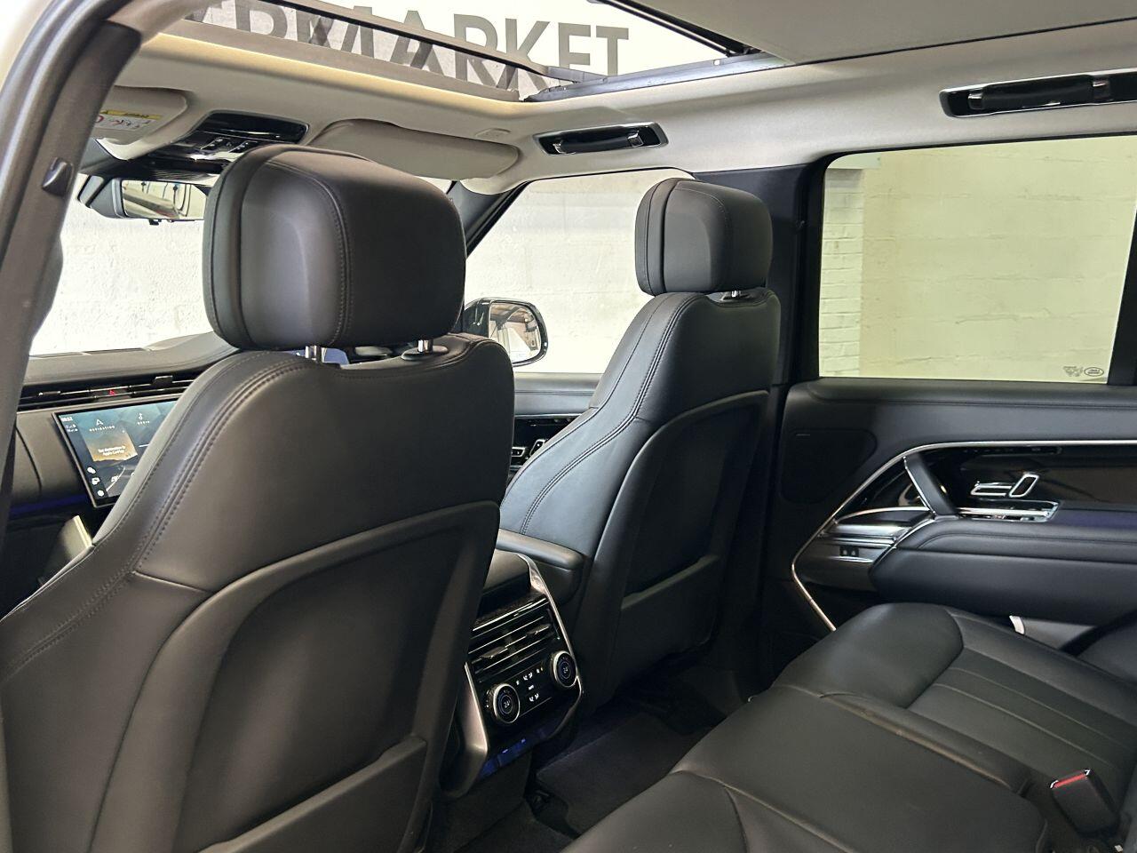 Land Rover Range Rover view 67