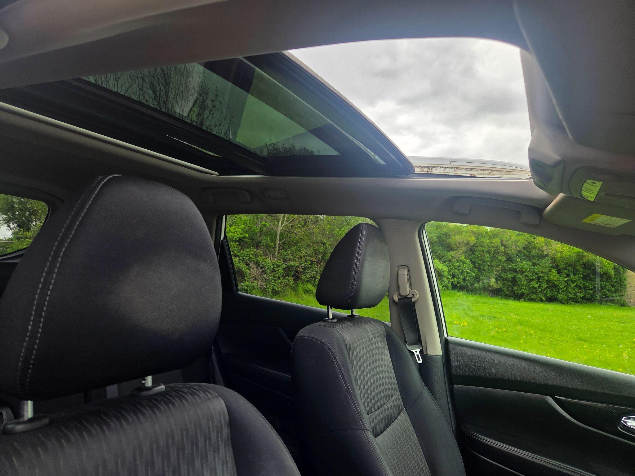 Nissan X-Trail view 40