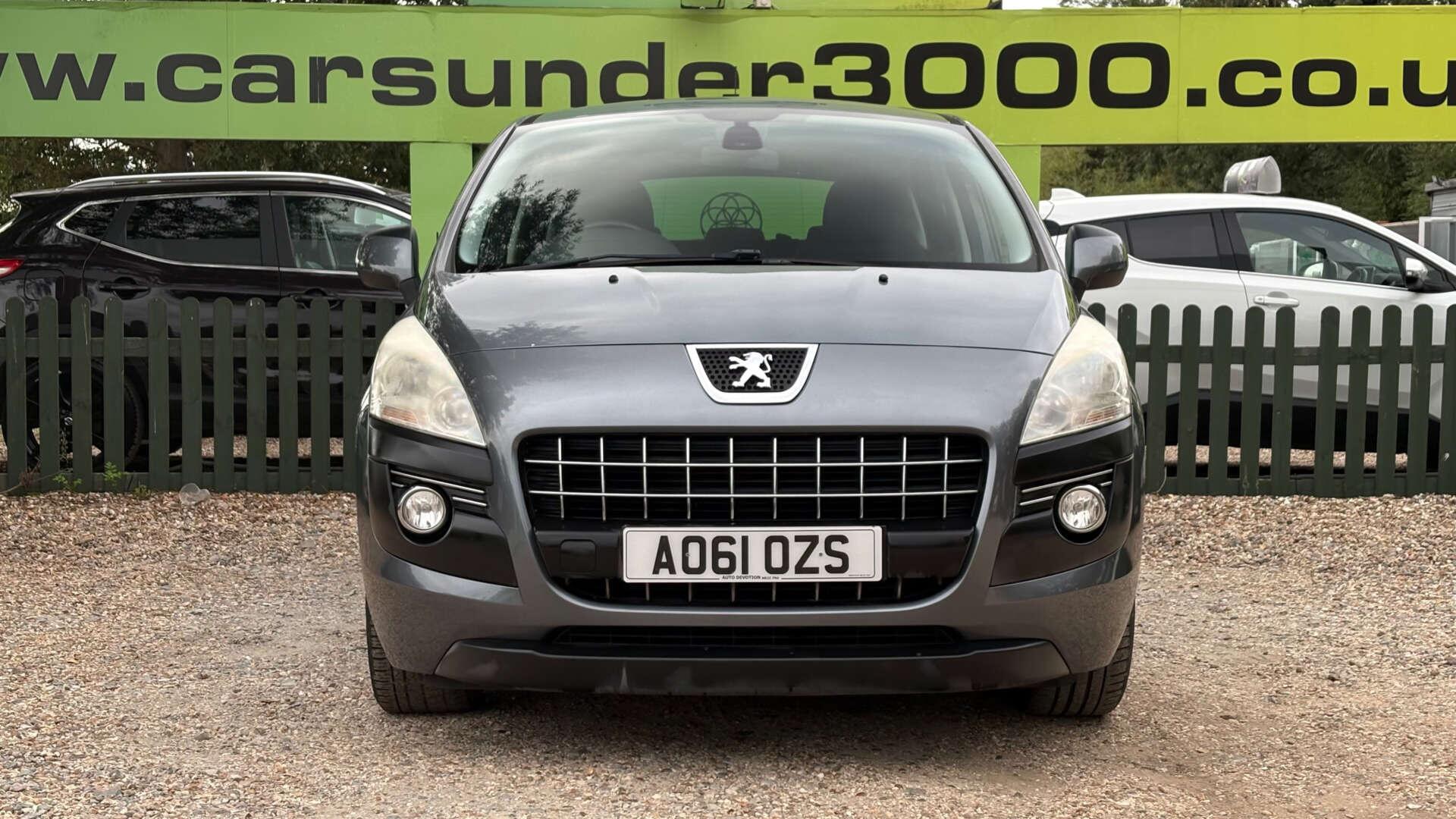 Peugeot 3008 view 5