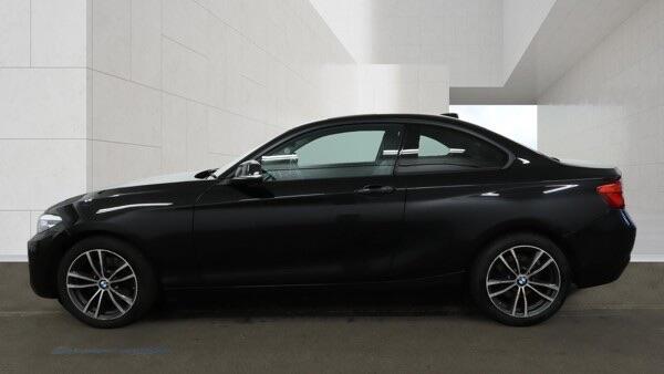 BMW 2 Series view 10