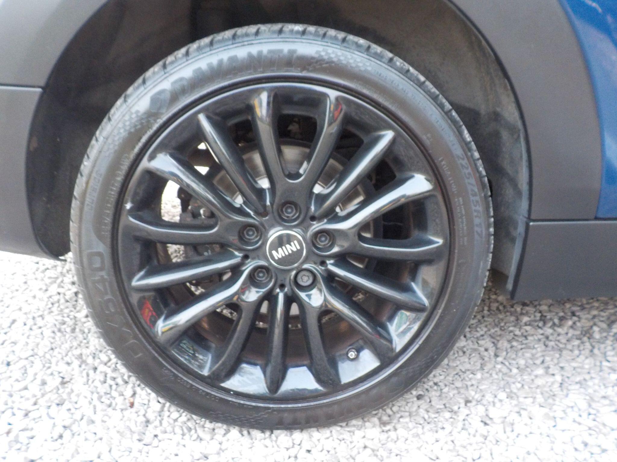 MINI Clubman 1.5 Cooper Euro 6 (s/s) 6dr