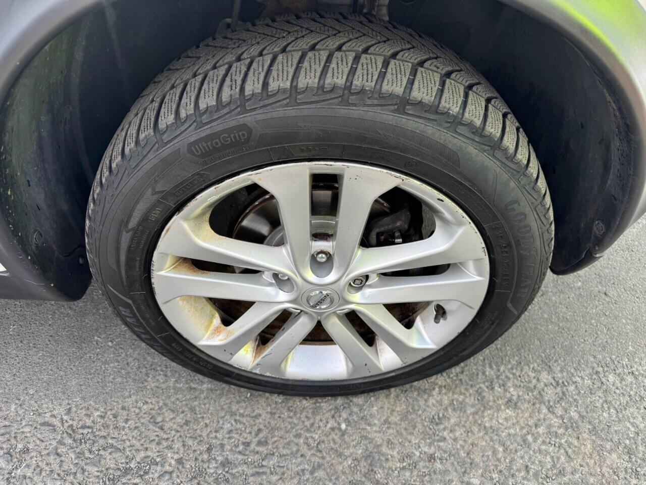 Nissan Juke view 30