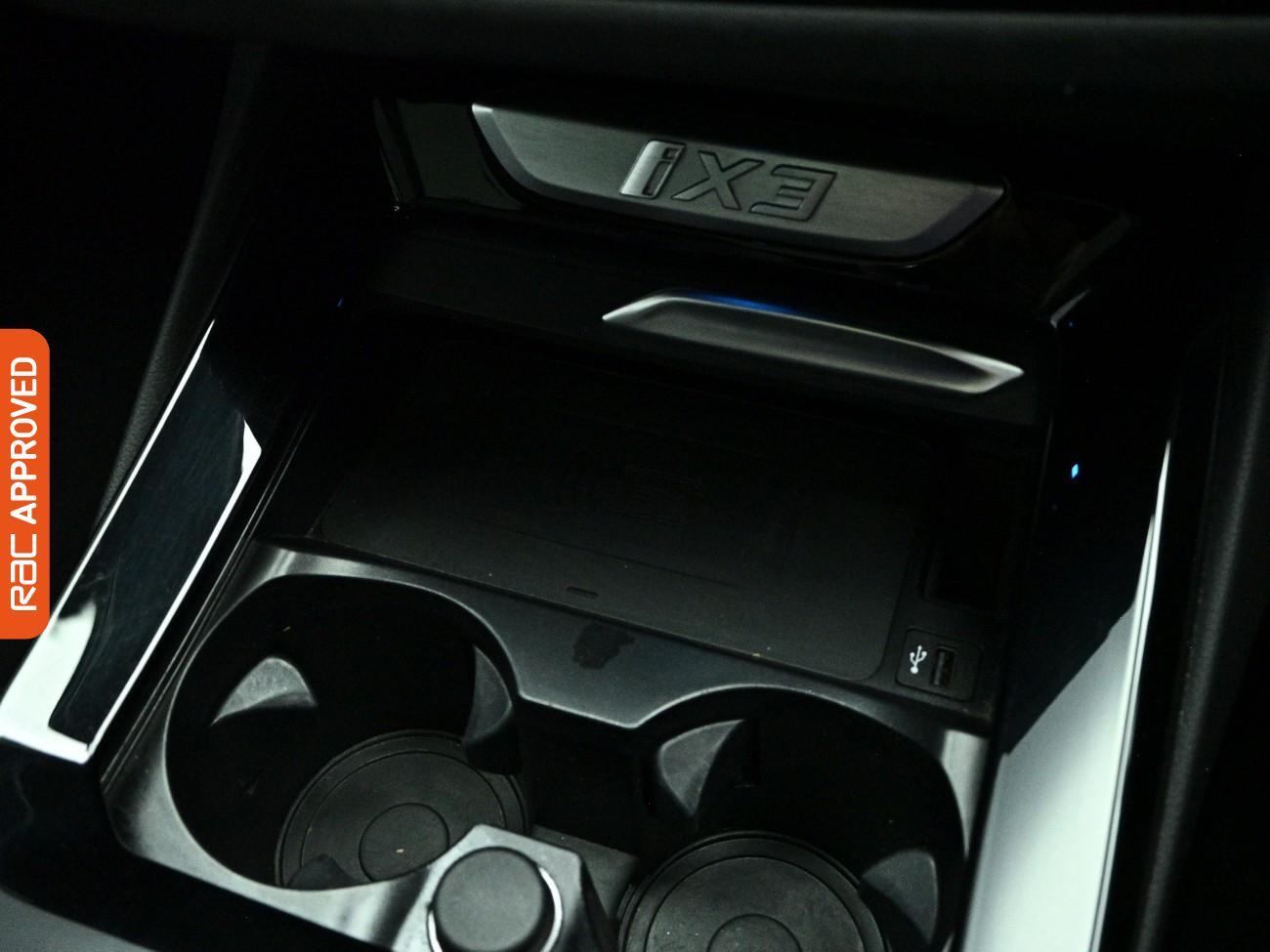 BMW Ix3 view 27