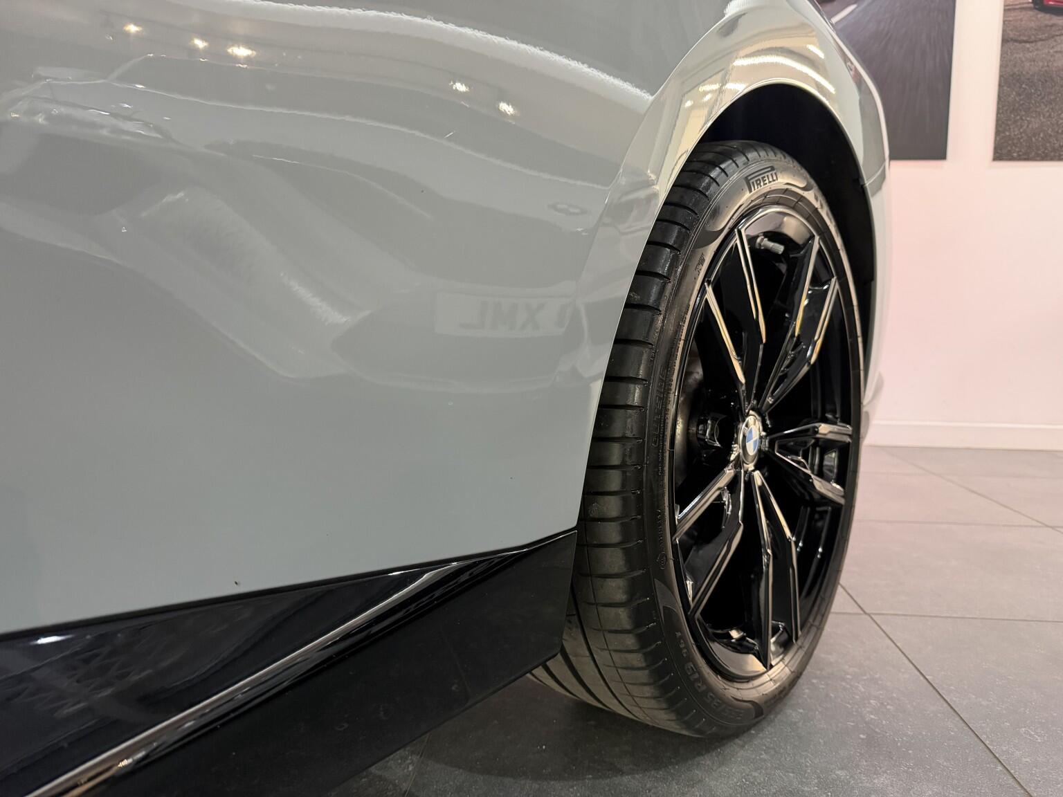 BMW 2 Series view 12