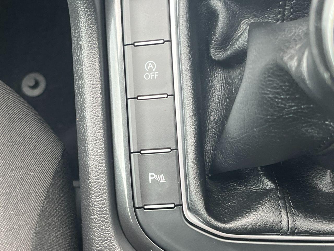 Volkswagen Tiguan view 19