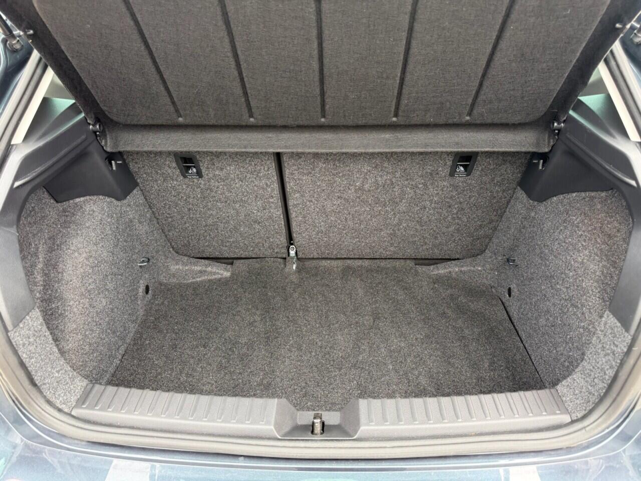 SEAT Ibiza view 19