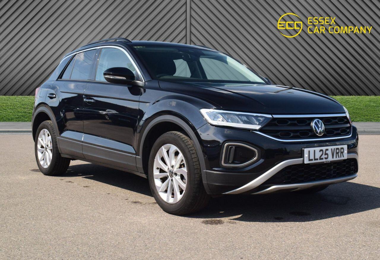 Volkswagen T-Roc view 6