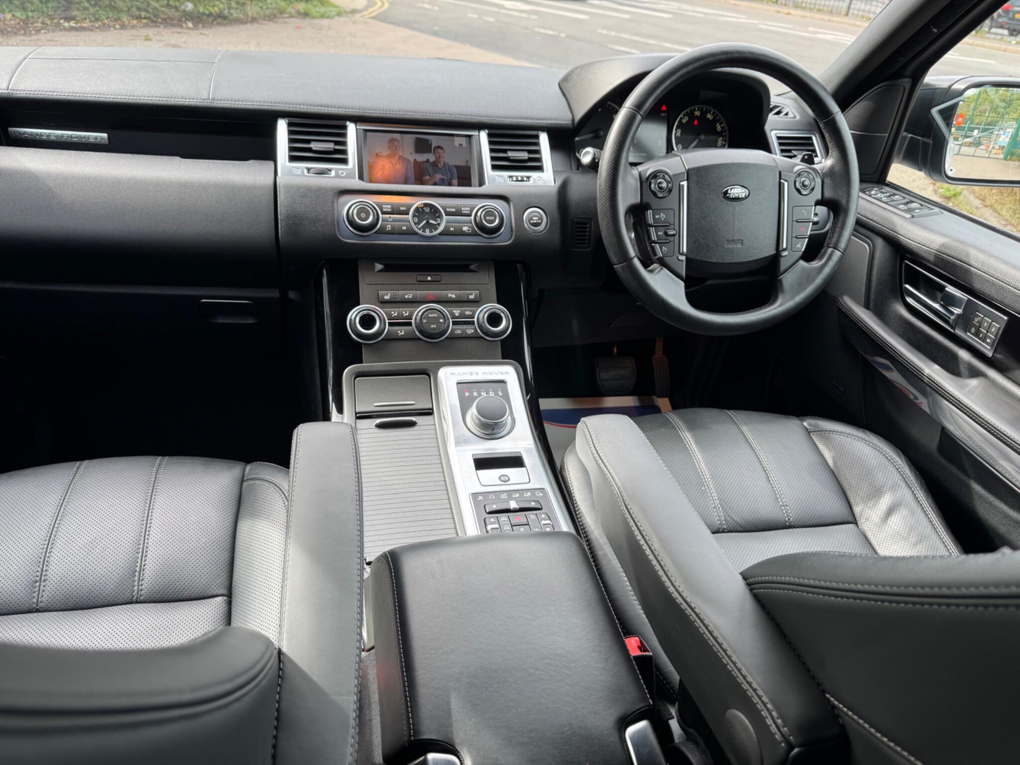 Land Rover Range Rover Sport view 16