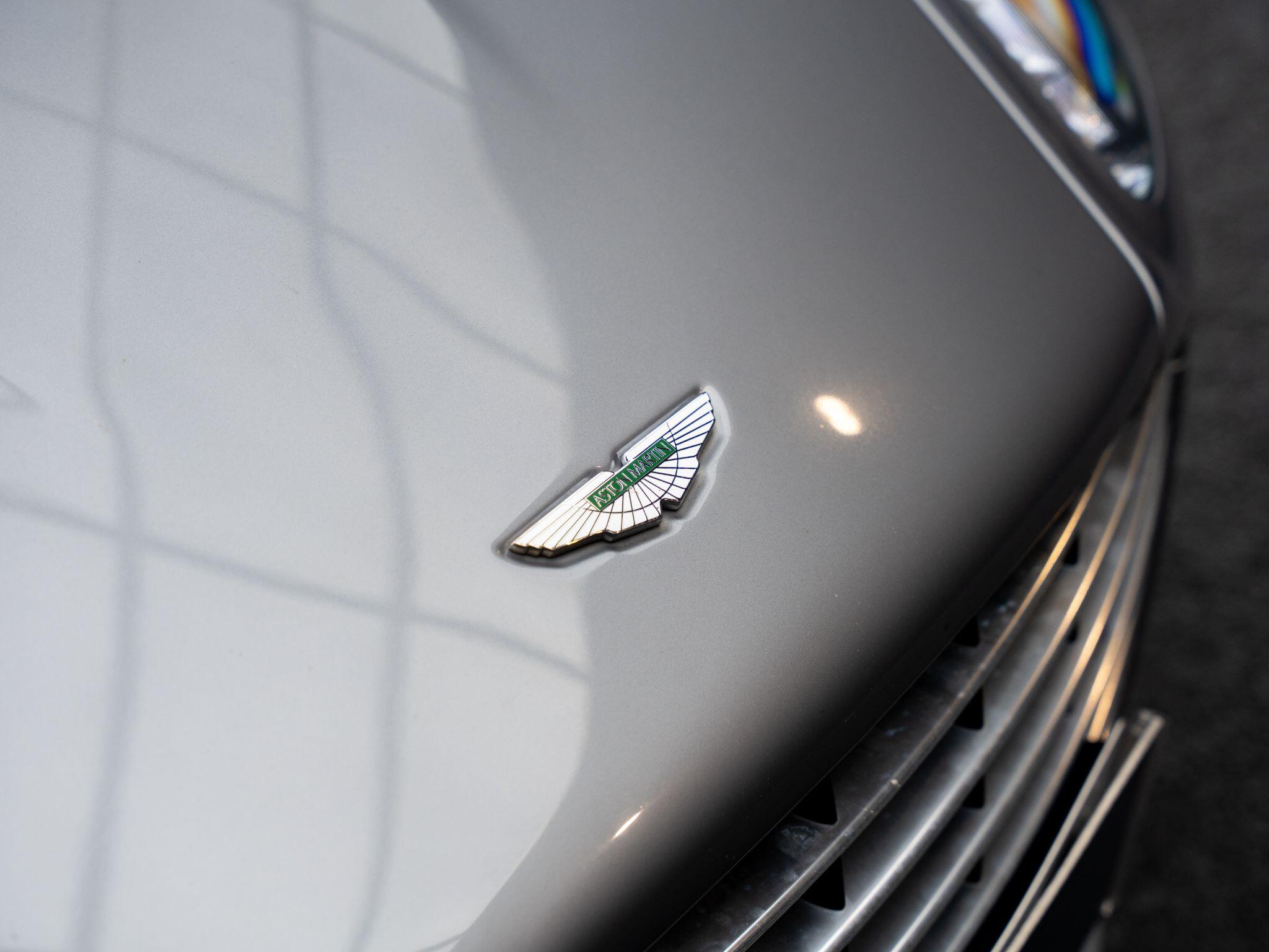 Aston Martin Rapide view 20