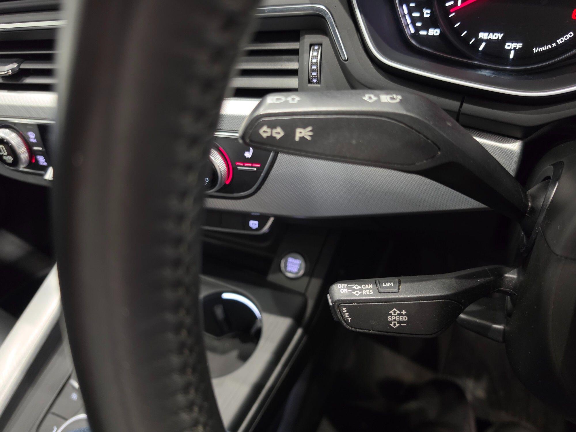 Audi A4 view 28