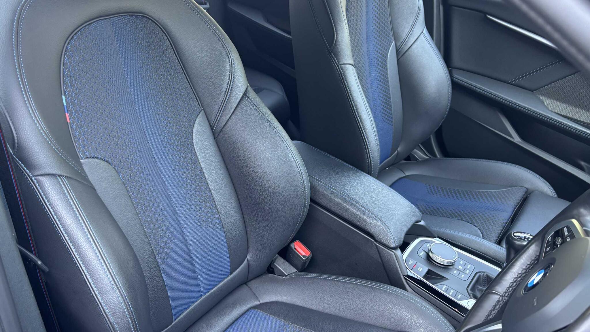 BMW 1 Series view 12